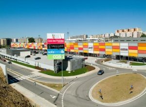Braga Retail Center